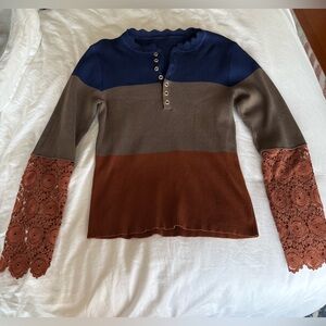 Colorblock Long Sleeve Top with Lace Details